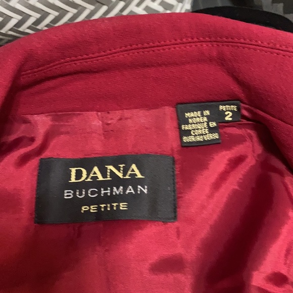 Jacket - Picture 4 of 4